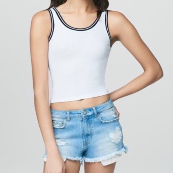 Brandy Melville Tops - Brandy Melville tank top